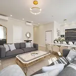 Deja Blue - Beautiful 4 Beds & 4 Baths, 10min From Palais, 4 Stars Cannes