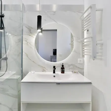 Deja Blue - Beautiful 4 Beds & 4 Baths, 10min From Palais, 4 Stars