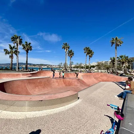 Deja Blue - Beautiful 4 Beds & 4 Baths, 10min From Palais, 4 Stars *