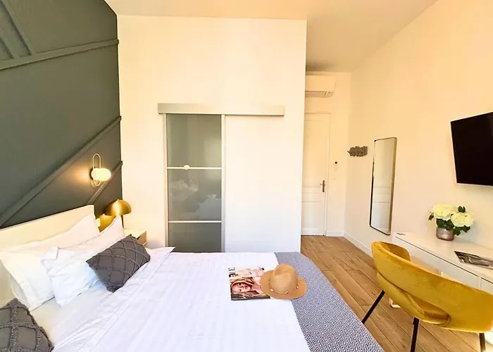 Deja Blue - Beautiful 4 Beds & 4 Baths, 10min From Palais, 4 Stars קאן