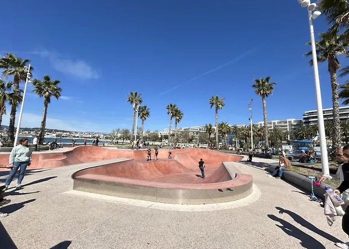 公寓 Deja Blue - Beautiful 4 Beds & 4 Baths, 10min From Palais, 4 Stars *