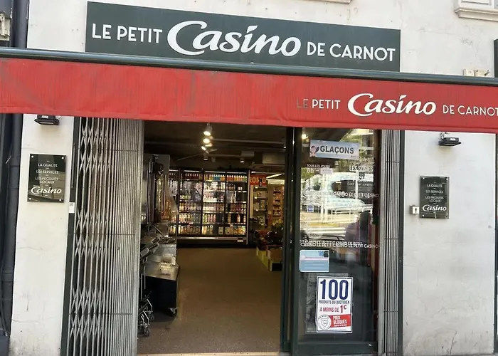 Deja Blue - Beautiful 4 Beds & 4 Baths, 10min From Palais, 4 Stars דירה