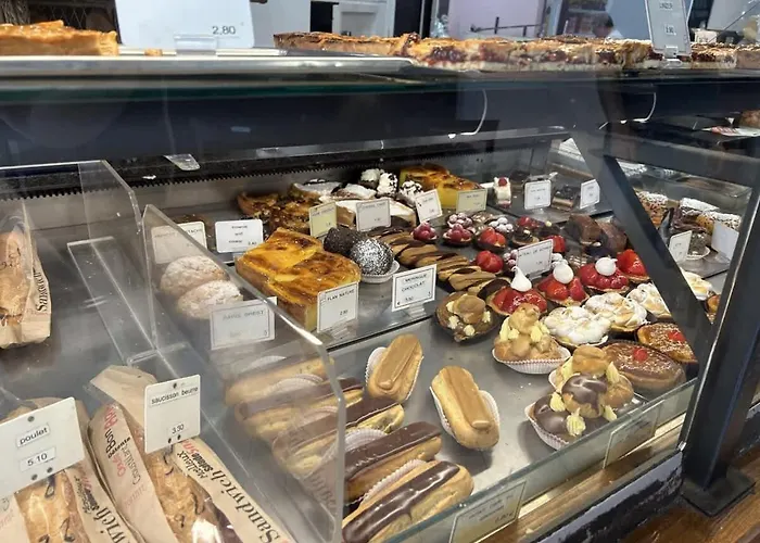 דירה Deja Blue - Beautiful 4 Beds & 4 Baths, 10min From Palais, 4 Stars