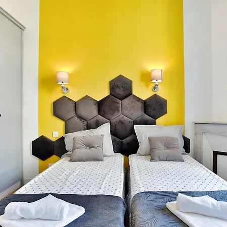 Beautiful 4 Beds & 4 Baths, 10min From Palais, 4 Stars
