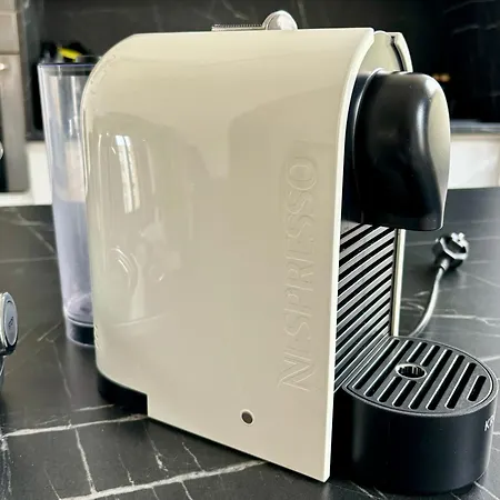 Deja Blue - Beautiful 4 Beds & 4 Baths, 10min From Palais, 4 Stars Διαμέρισμα *