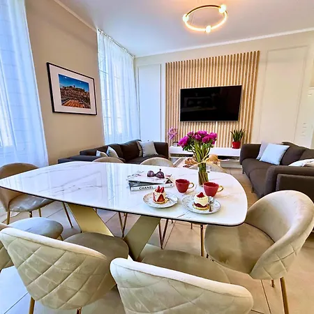Apartment Beautiful 4 Beds & 4 Baths, 10min From Palais, 4 Stars *