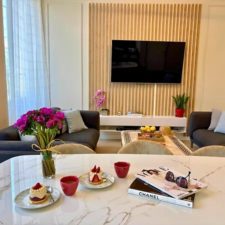 Beautiful 4 Beds & 4 Baths, 10min From Palais, 4 Stars * Cannes