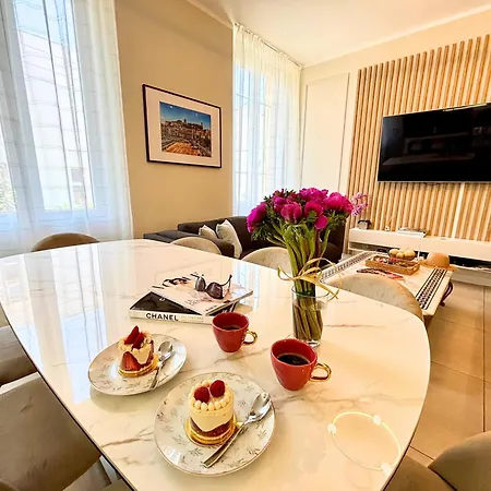 Apartment Beautiful 4 Beds & 4 Baths, 10min From Palais, 4 Stars
