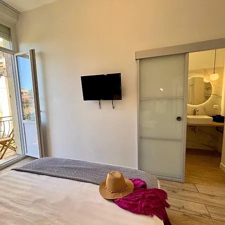 Beautiful 4 Beds & 4 Baths, 10min From Palais, 4 Stars Apartment *