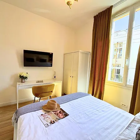Beautiful 4 Beds & 4 Baths, 10min From Palais, 4 Stars *